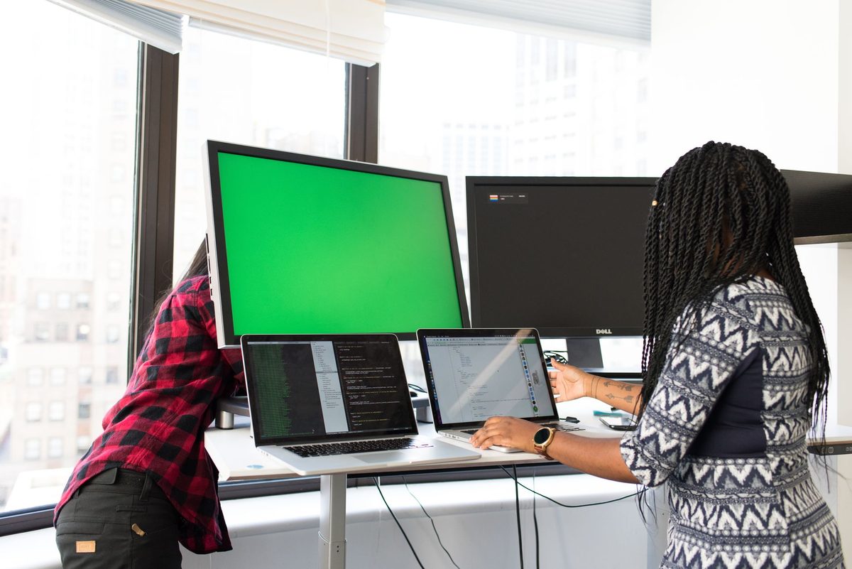 Go-to-market strategist: product decisions, responsibilities and metrics
