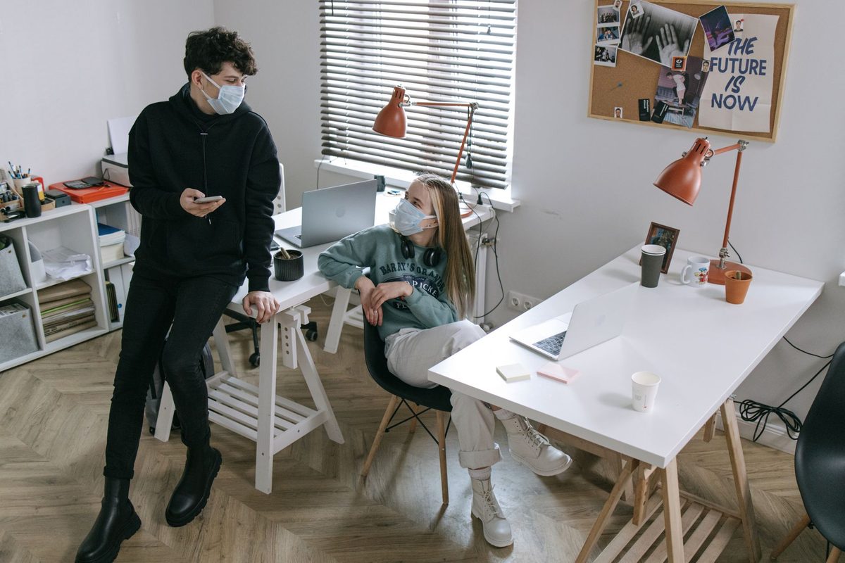 Paid social media agencies: the fee model sets the incentive