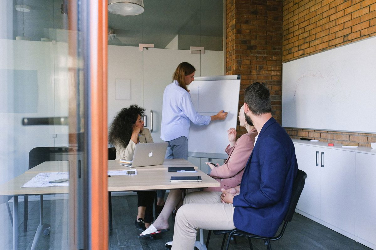 PPC consultant: when to hire advice, management or a team